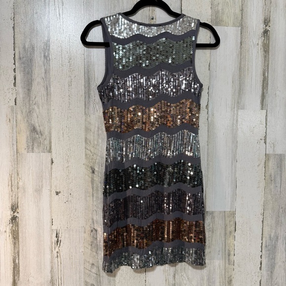 Forever 21 Sequin Wave Mini Dress in Silver, Gold, and Brown - Picture 7 of 11